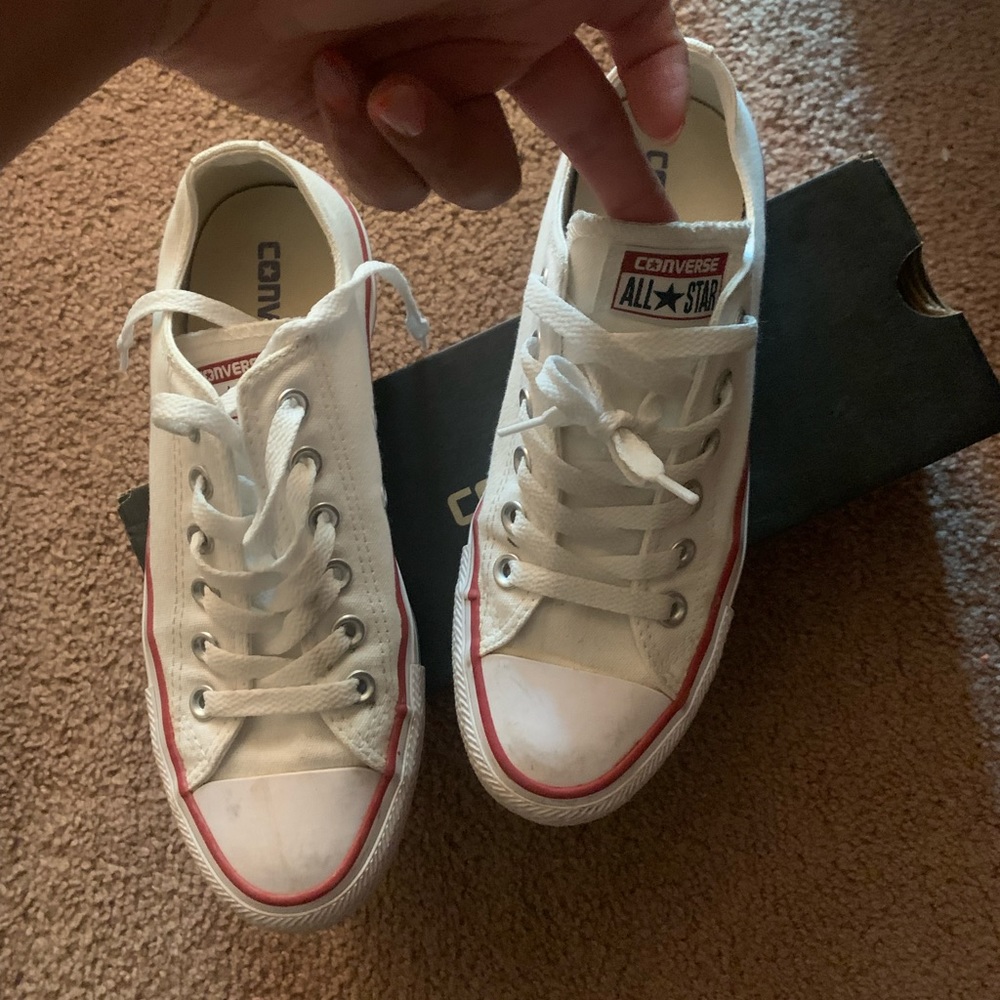 White converse